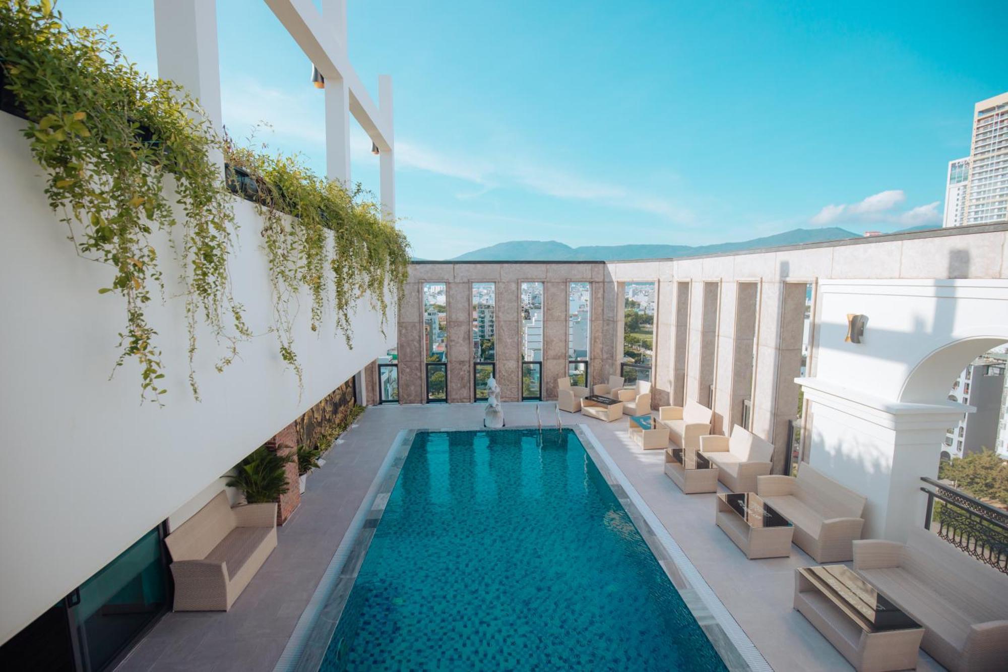 Danaciti Hotel Дананг Екстериор снимка
