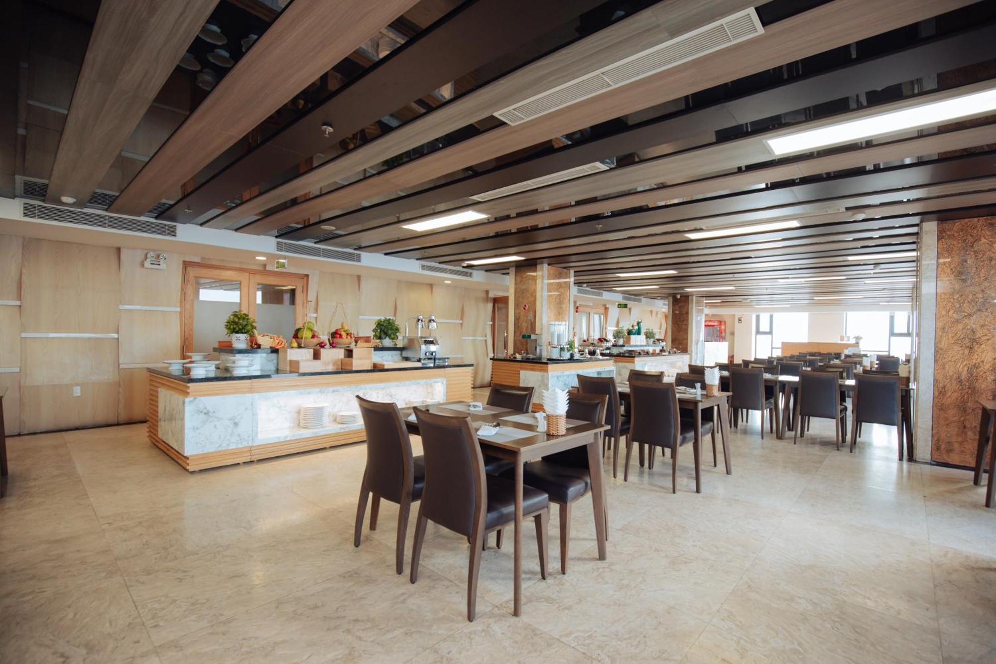 Danaciti Hotel Дананг Екстериор снимка