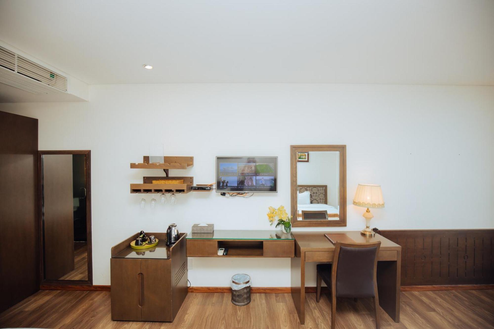Danaciti Hotel Дананг Екстериор снимка