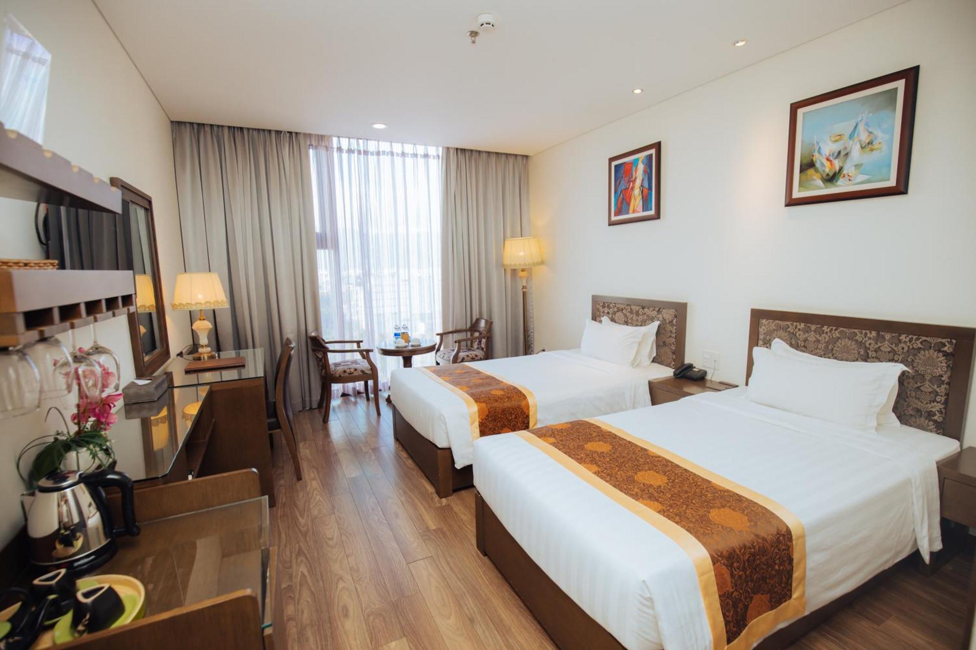 Danaciti Hotel Дананг Екстериор снимка